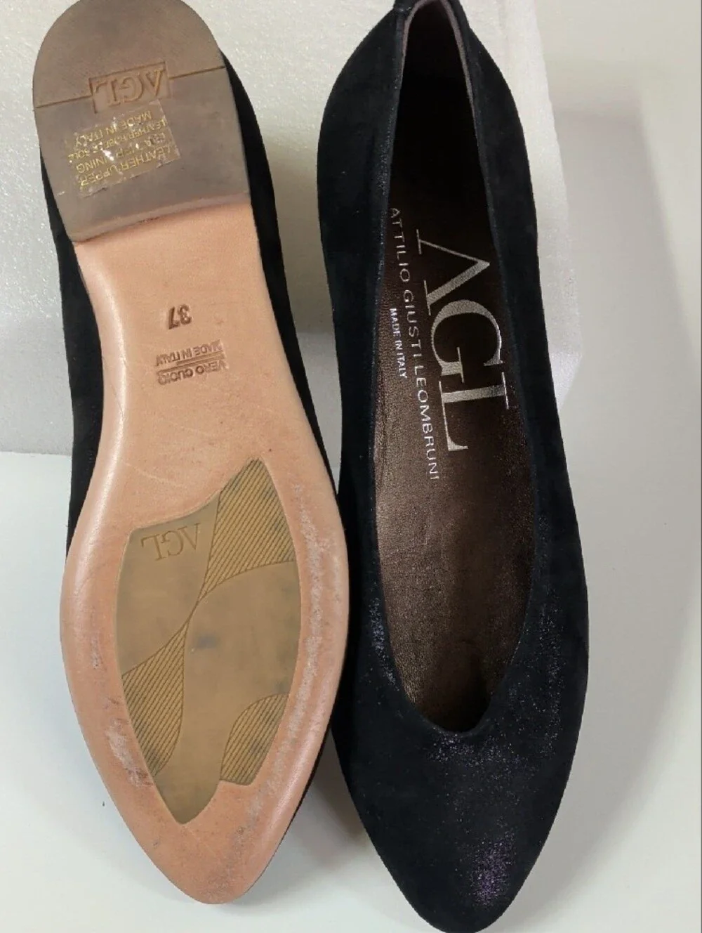 Attilio Giusti Leombruni Black Suede Pointed-Toe Flats